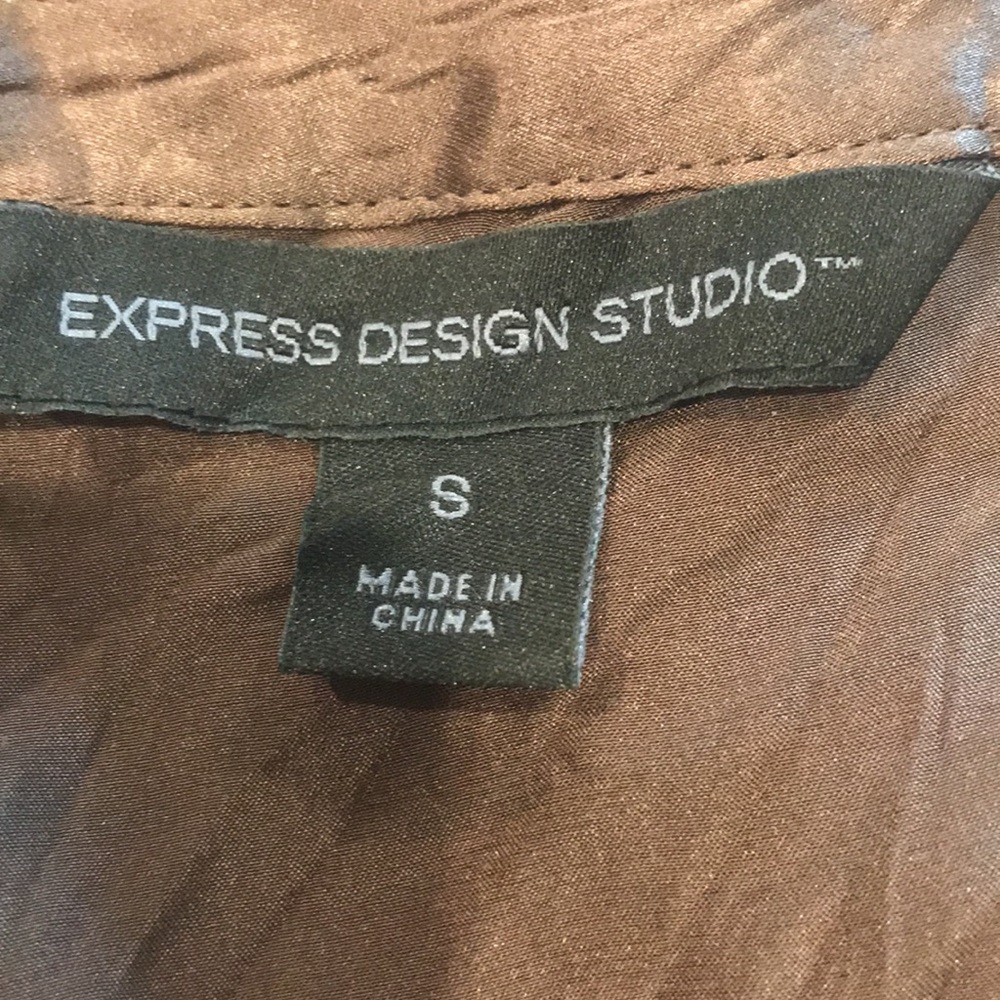 Express Design Studio 100% Silk Embellishment Tank - image 4